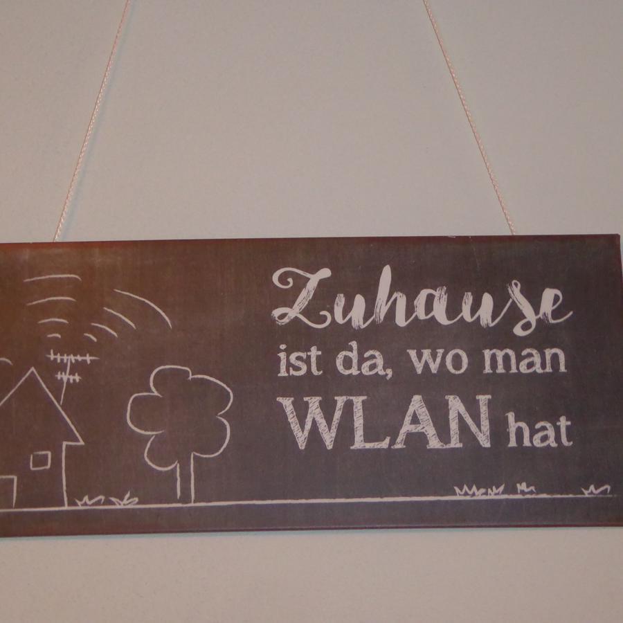 Hotel Gasthaus Zum Trauben Weinfelden Exterior foto